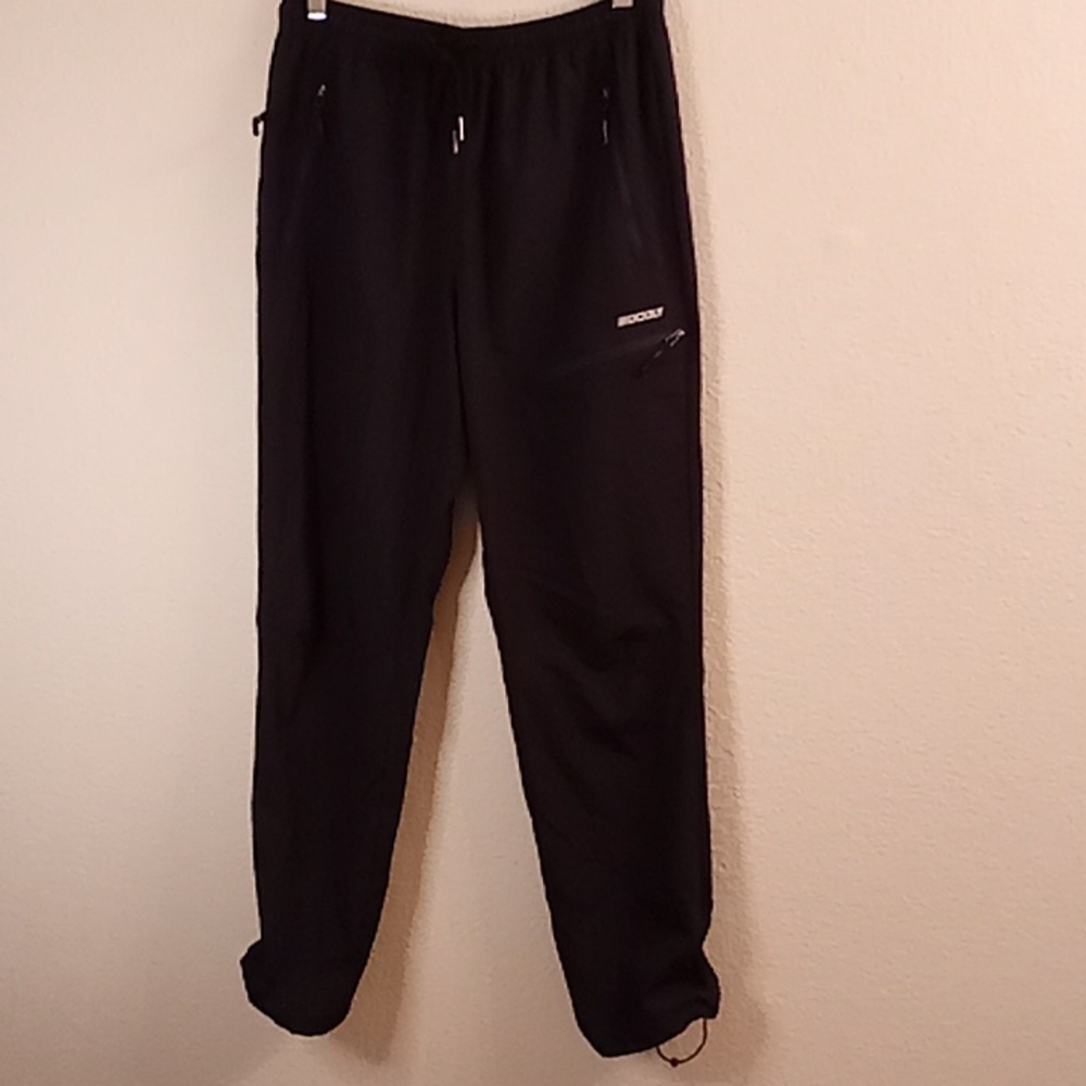 MOCOLY Size M Black Color white logo Pull Up B16 X